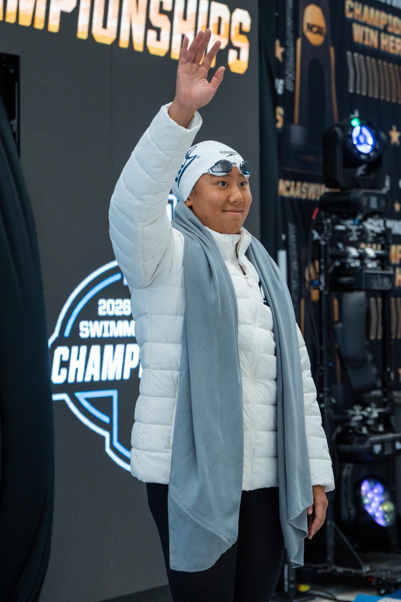 Cal Women’s Swim & Dive tweet media