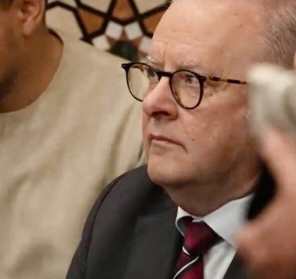 卐 DharmSena 🛞 tweet media