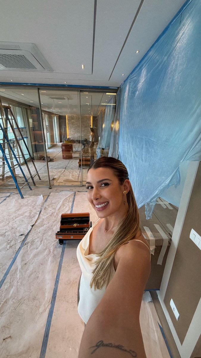 MayYin0512's tweet image. Happy Friday!
Building something new—excited to be working on my new dental office 🦷✨
Big things coming soon!
#Dentist #DentalLife #DentalOffice #Dentistry #SmileCare #WomenInBusiness #EntrepreneurLife