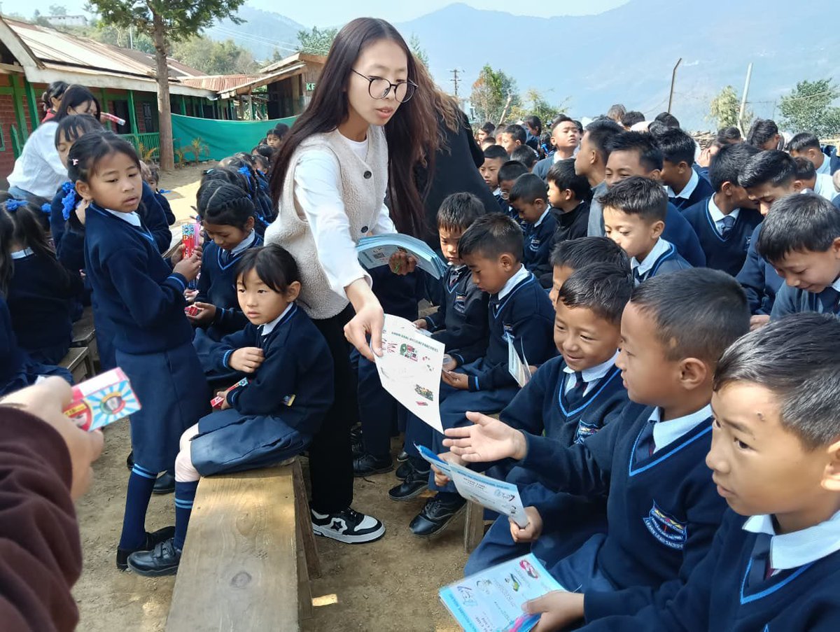 NagalandNhm's tweet photo. Phek National Oral Health Programme (NOHP) observed #WorldOralHealthDay today at Christian Home School, Phek Town.
Students presented a speech and skit on oral health. IEC materials, toothbrushes & toothpaste were distributed.
#NOHP #Phek #NHMNagaland #OralHealth #DentalHealth https://t.co/PTafEfGL3u
