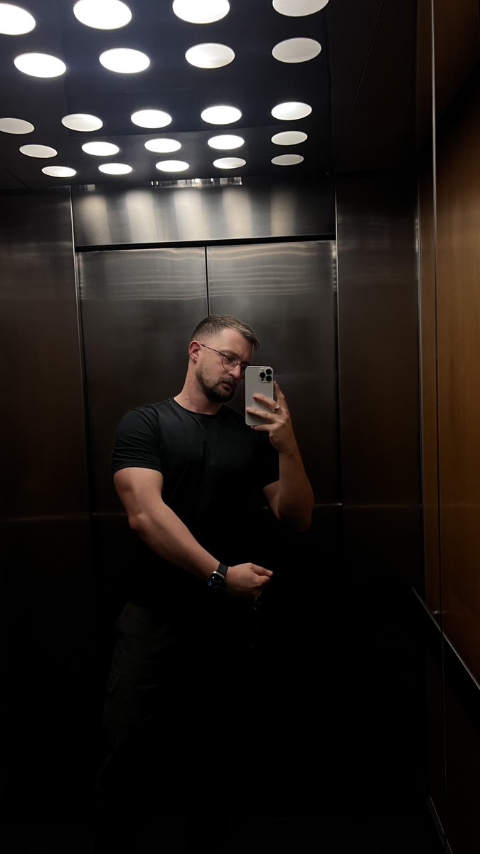 PINK PILⱯTES PRINCESS ROLLER SKATING tweet media