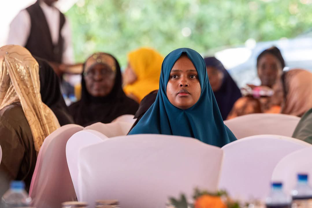 JUNET MOHAMED, E.G.H, MP. tweet media