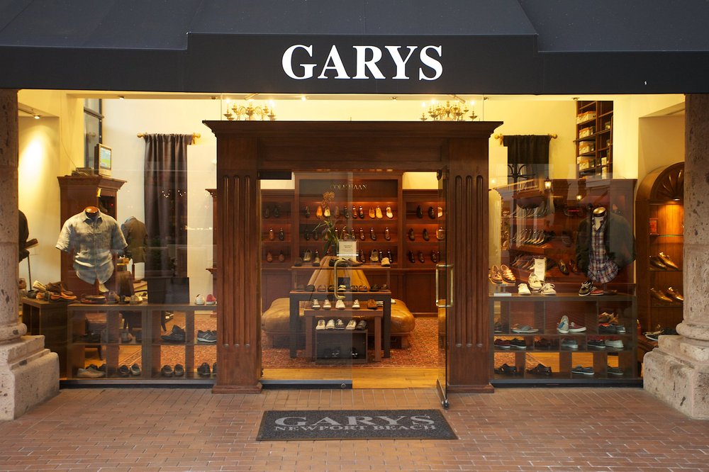 RDiIntegration's tweet photo. Give Gary's a follow and check out their dapper men's collection in their online store!

#ClientSpotlight #RetailIntegration #LuxuryFashion #GarysNewport #Menswear #Ecommerce #RetailTech #Brioni #Canali #Zegna #FashionIsland https://t.co/yW0iikyIaV