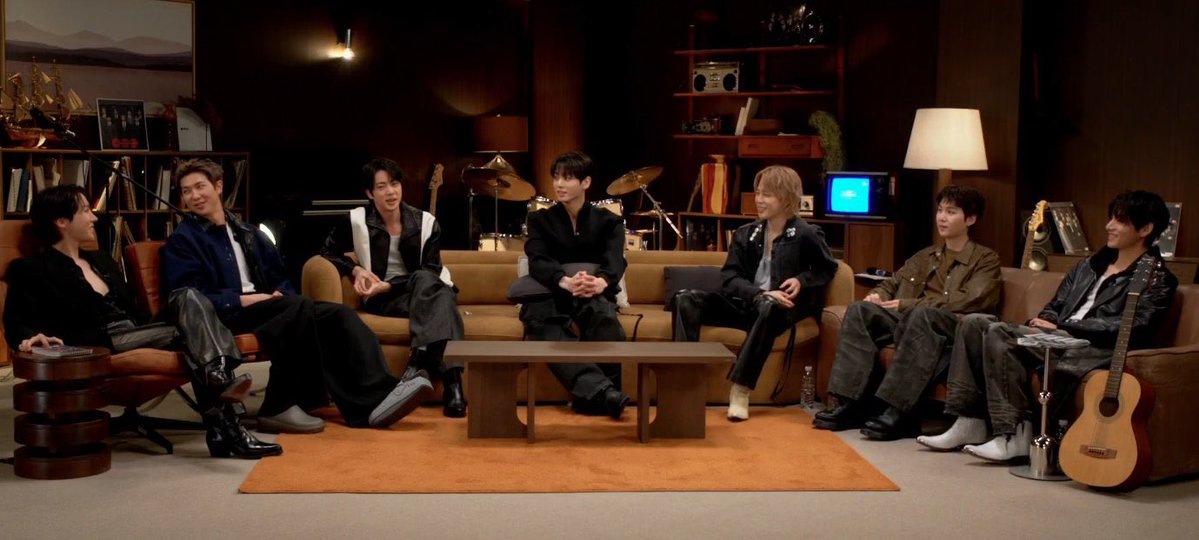 reem⁷ wants massive cock owner tweet media