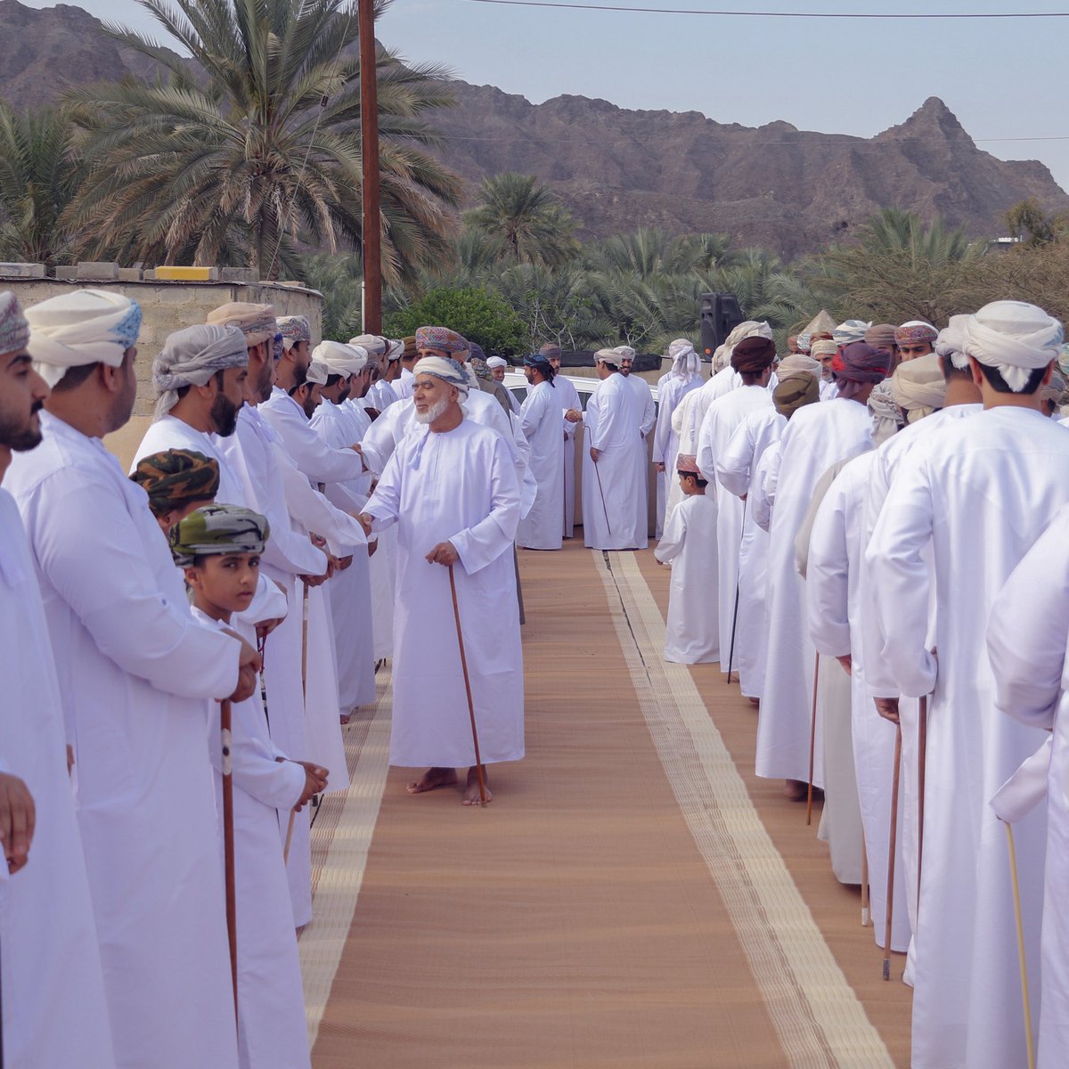plak_malin's tweet photo. كُل عام وأنتم بخير "

اسأل الله أن يتقبّل منّا ومنكم صالح الأعمال
وأن يُعيده علينا وعليكم بالخير والمسرات
#بلاد_الشعوم https://t.co/qUibU8mnDh