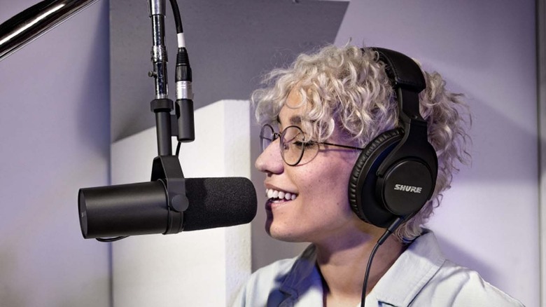 BrandContentSt's tweet photo. Study: 85% of Americans say radio is “very trustworthy” or “trustworthy,” beating ALL other media types. 70% say podcasts are trustworthy, putting them on par with magazines and television. “This human connection is difficult to replicate in algorithm-driven environments.” https://t.co/HKxqrSMPDJ