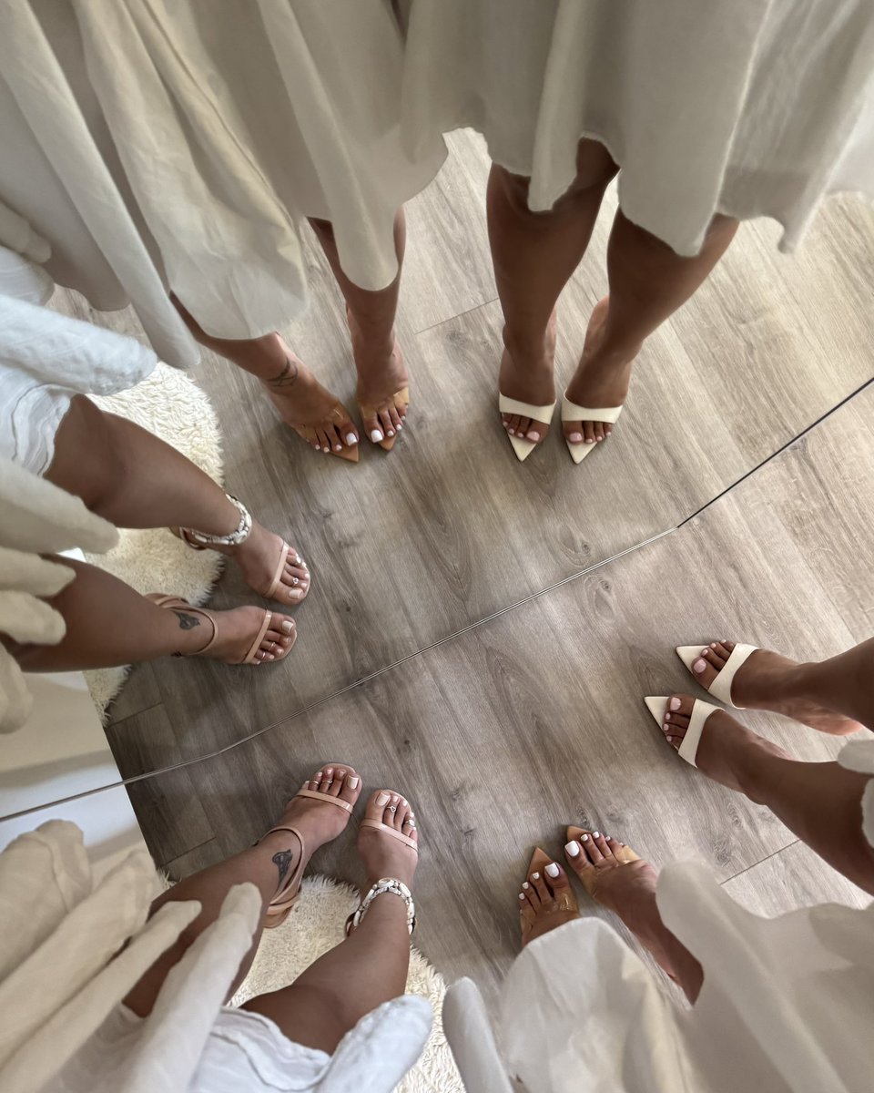 Mariefrenchfeetgirl tweet media