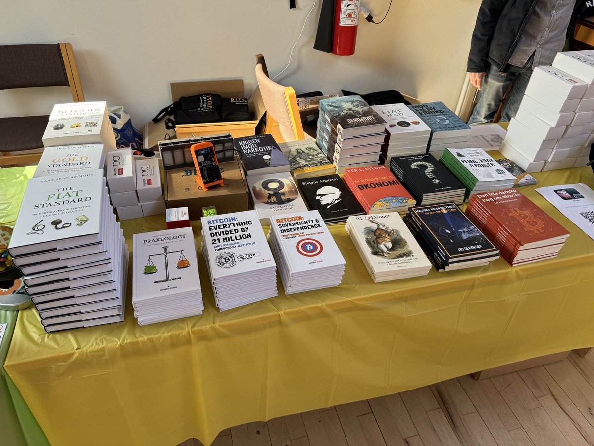 SHOP21.DK tweet media