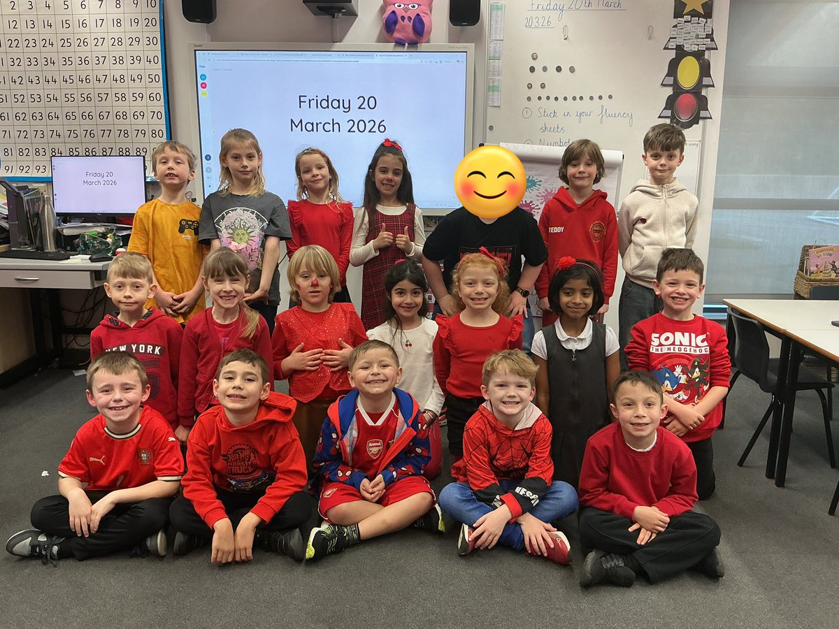 Miss Hartley tweet media