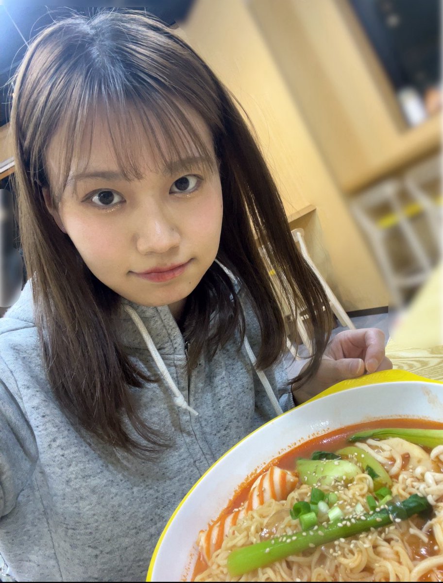 茉白まひろ tweet media