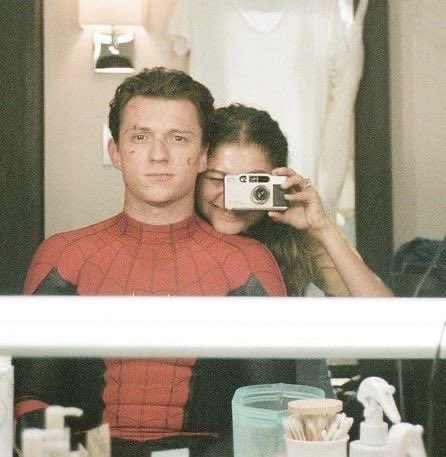 kaia ★ tweet media