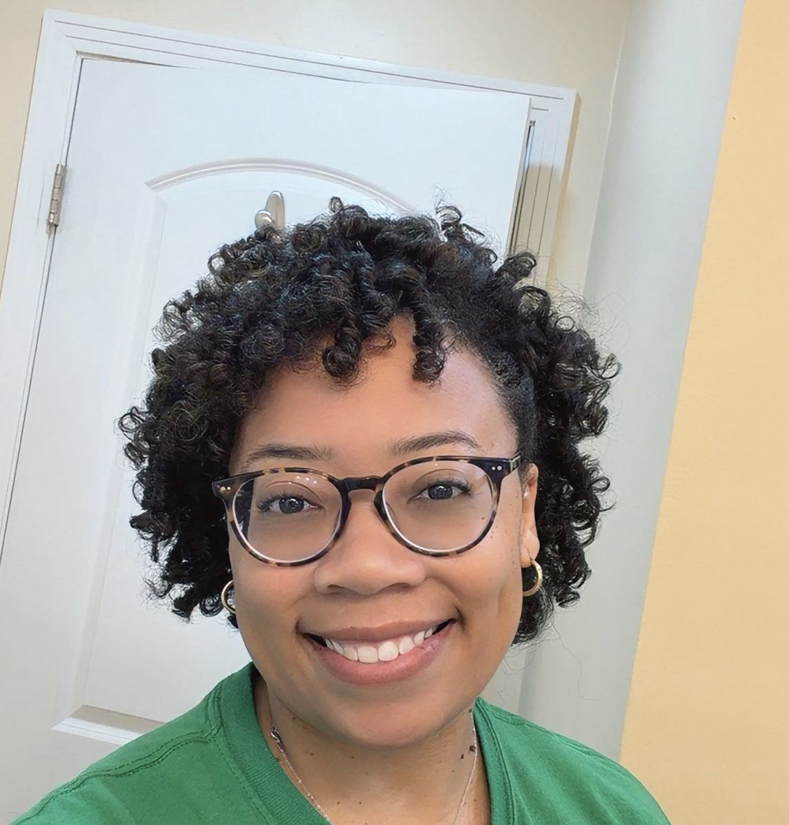 Claire Huxtable 👑 tweet media