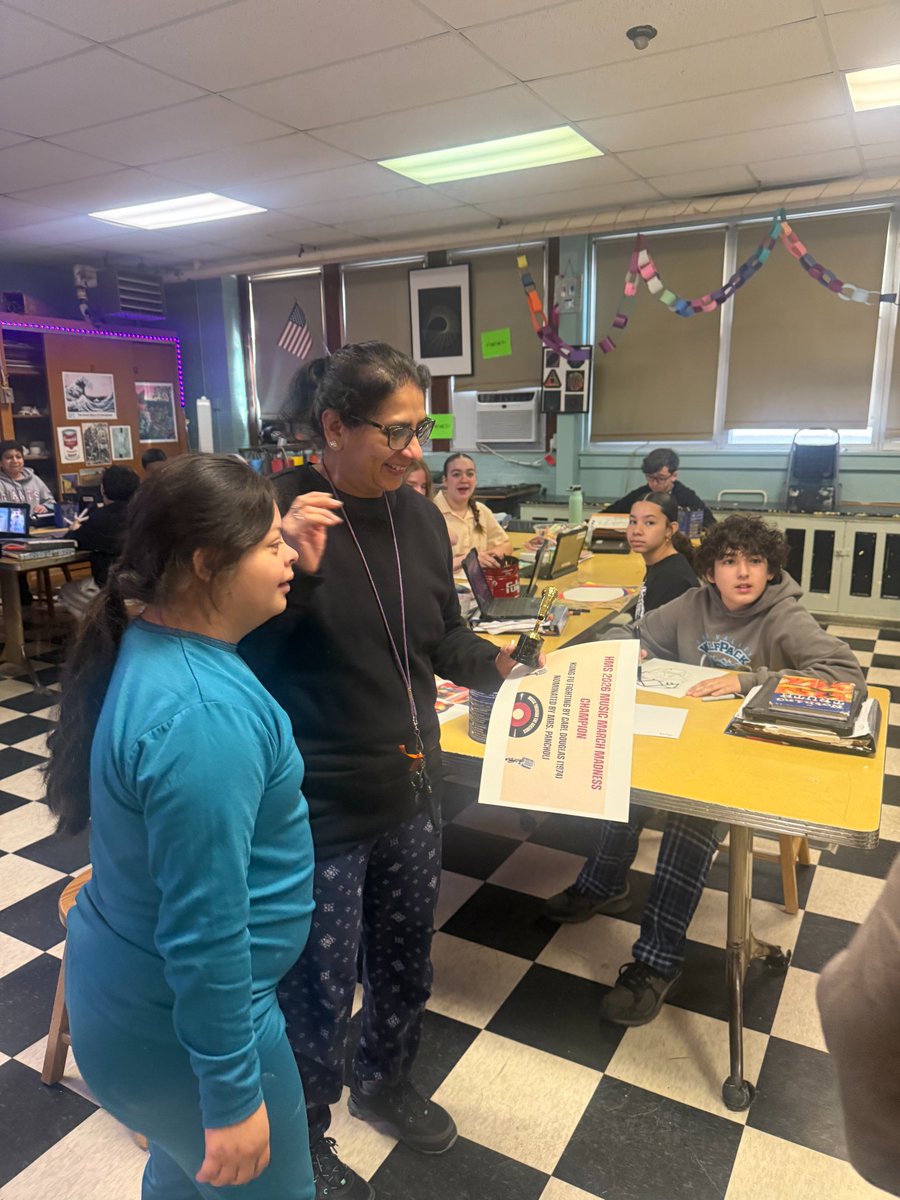 Hackettstown Middle School tweet media