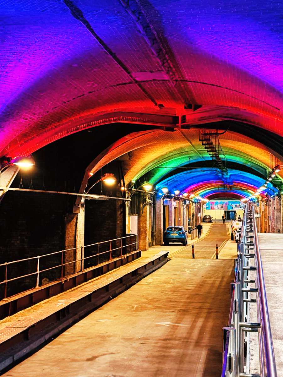 Michael Broomhead tweet media