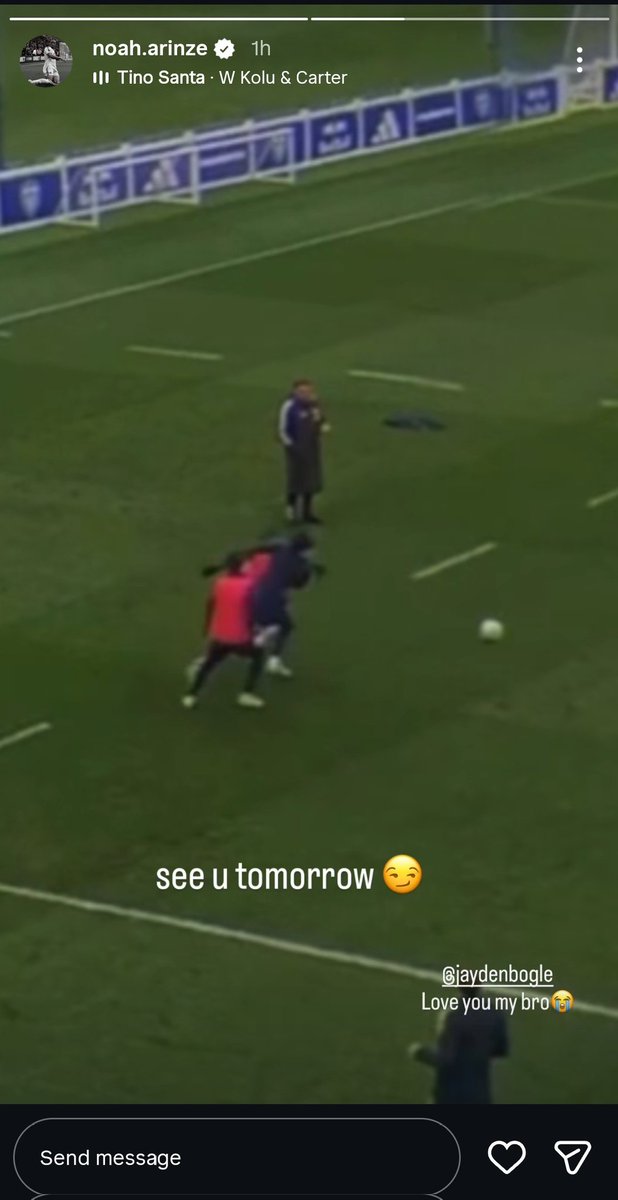 Lord Ash tweet media