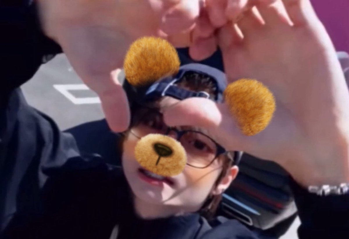 🐈‍⬛˙⋆✮𝐫 tweet media