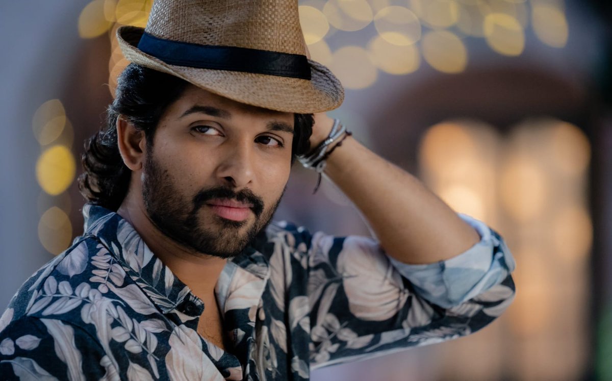 Daily Culture tweet media