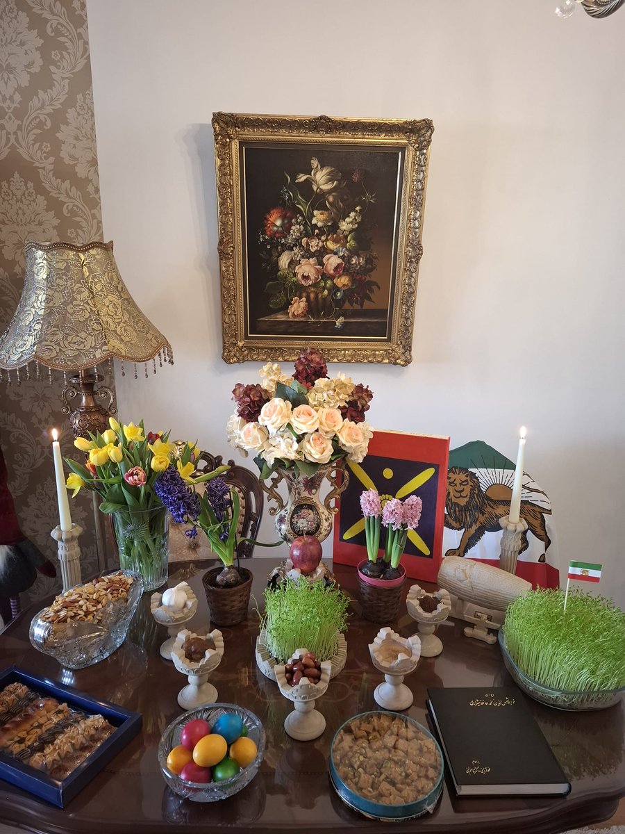 پاینده ایران♡جاویدشاه tweet media