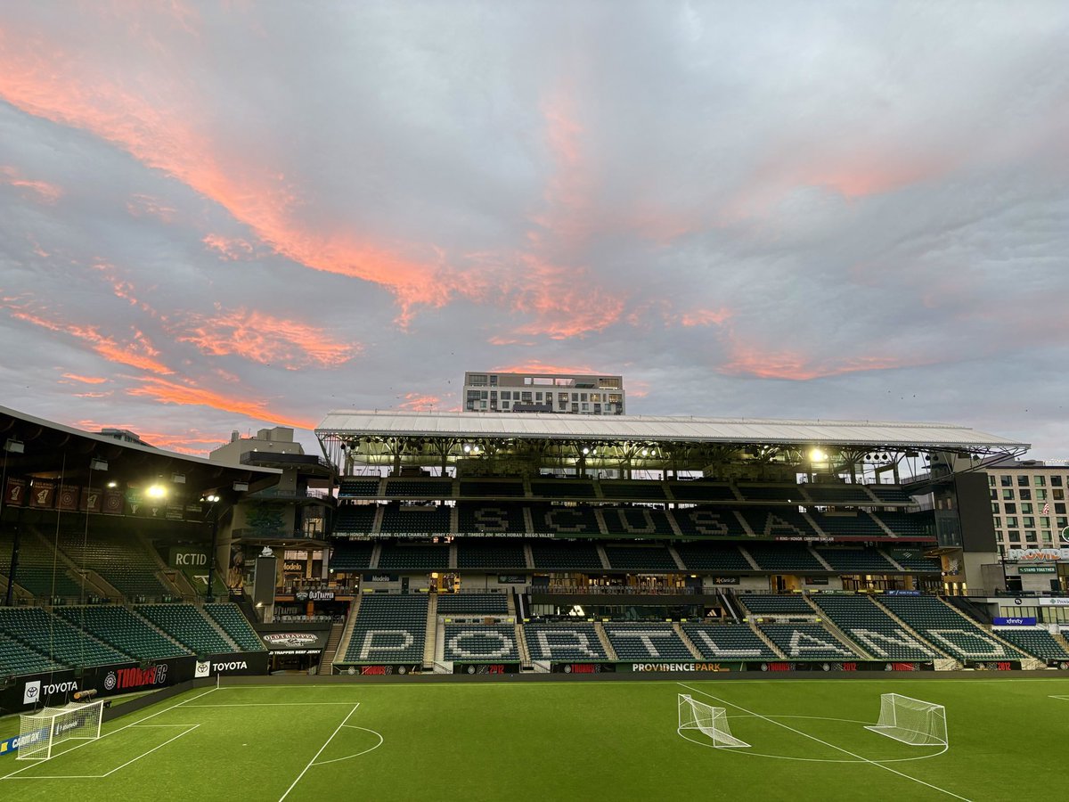 Debra Gil tweet media