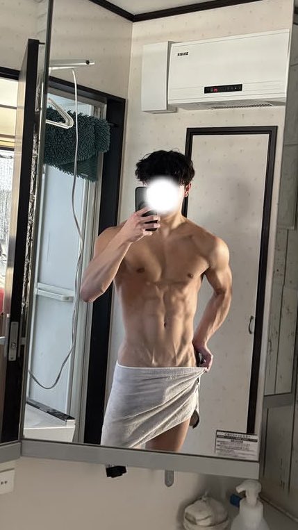 JAPANESE HOT MUSCLES tweet media