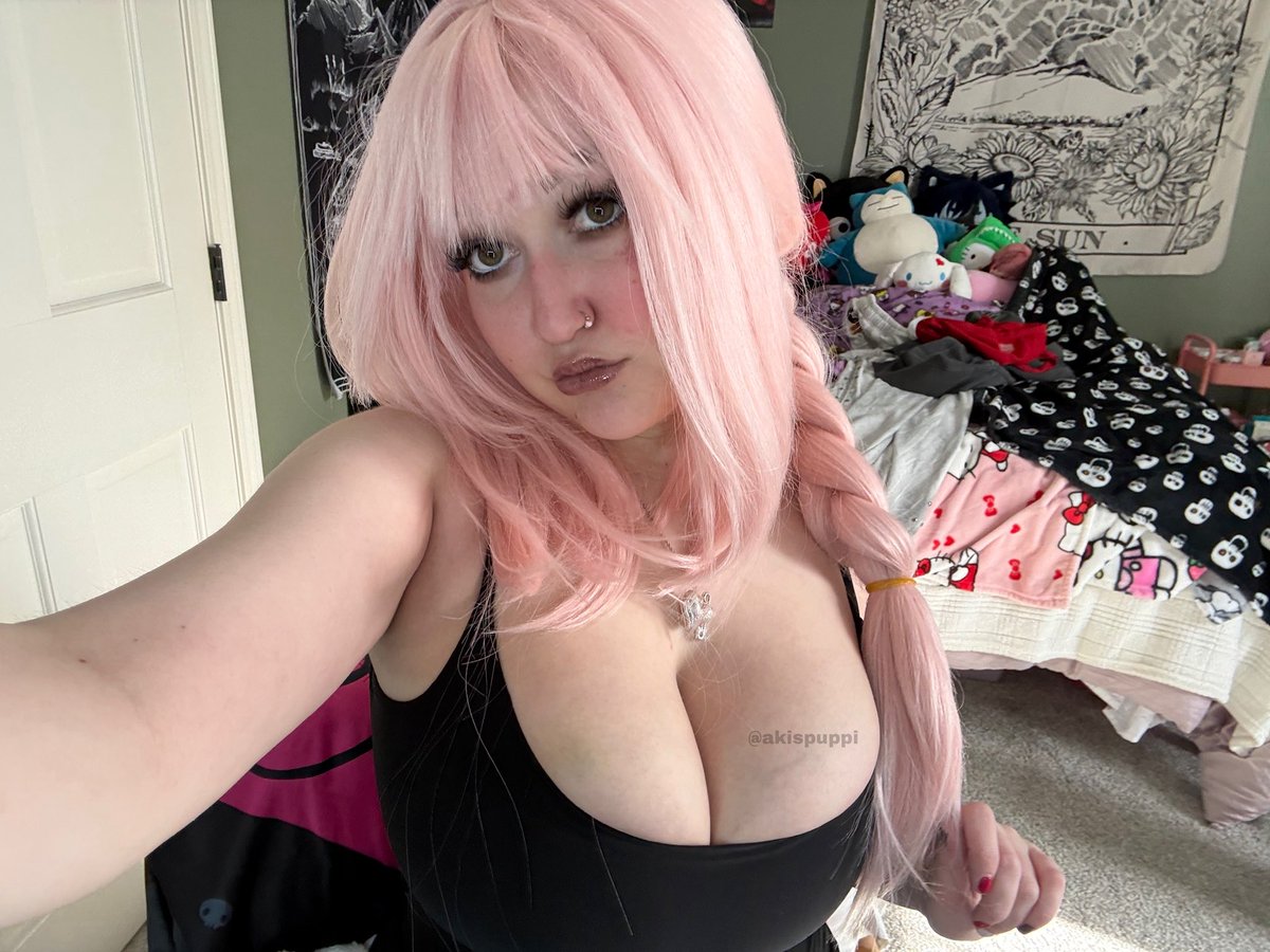 holo ^⩌ ̫⩌^ tweet media