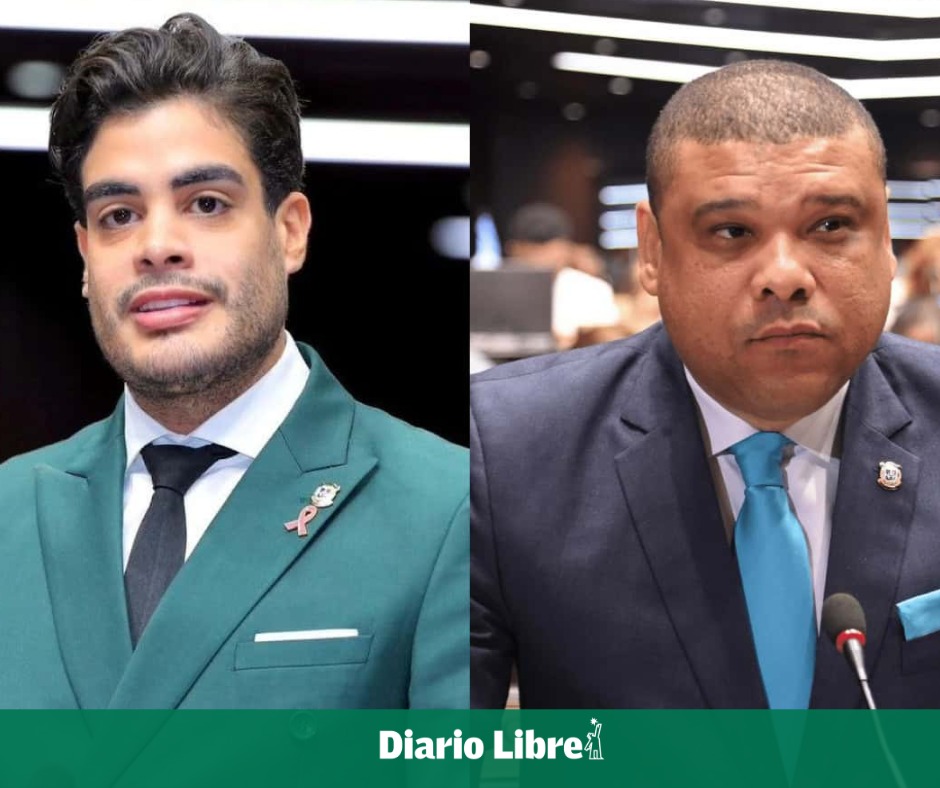 DiarioLibre's tweet photo. 📜 | #CongresoNacionalDL | @DiputadosRD aprueba en primera lectura eliminar candidaturas independientes: 105 a favor y 2 en contra

🔗https://t.co/bPRONC8dGV

#DiarioLibre #Noticias  #Candidaturas #CongresoNacional #Legislacion https://t.co/yITiLo7Anr