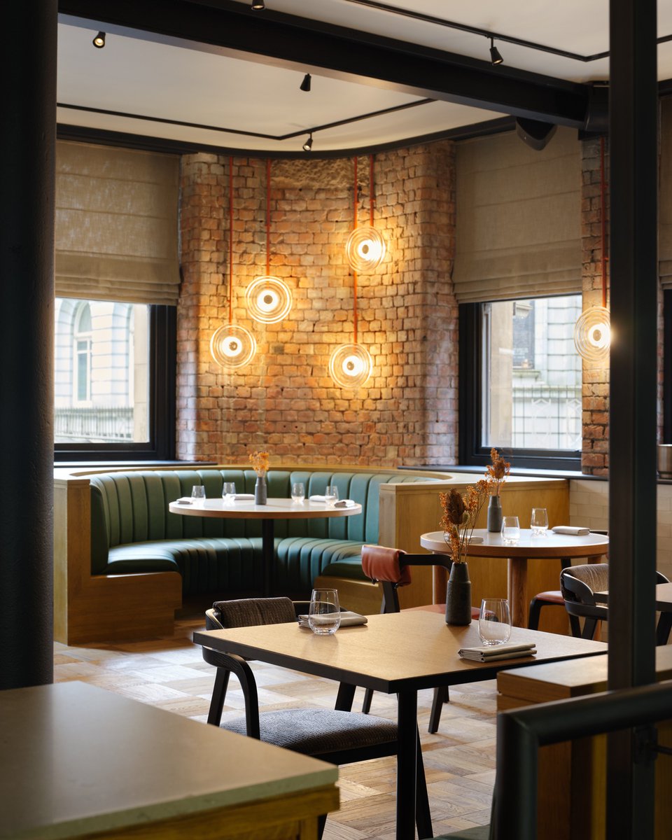 Hill Cross Furniture tweet media