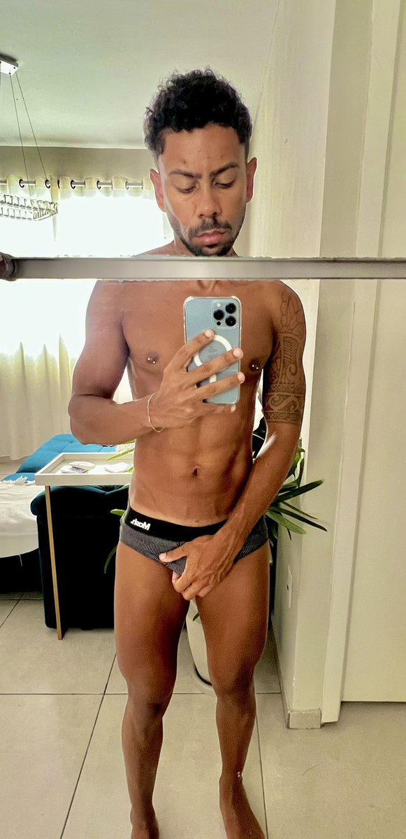 eurenanpaz's tweet photo. Bom e Novo. 🙈🤭 https://t.co/8LPSm9FNmx