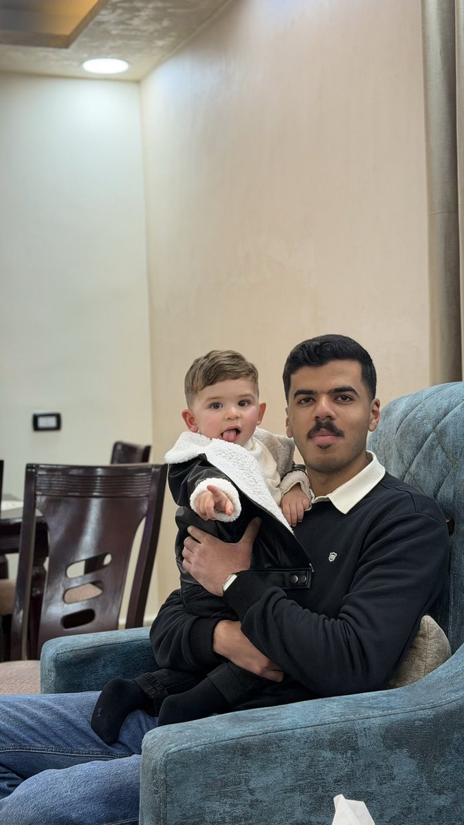 Mahmodabuj3far's tweet photo. عيدكم مبارك 🤍 https://t.co/AMR05ZP5V4