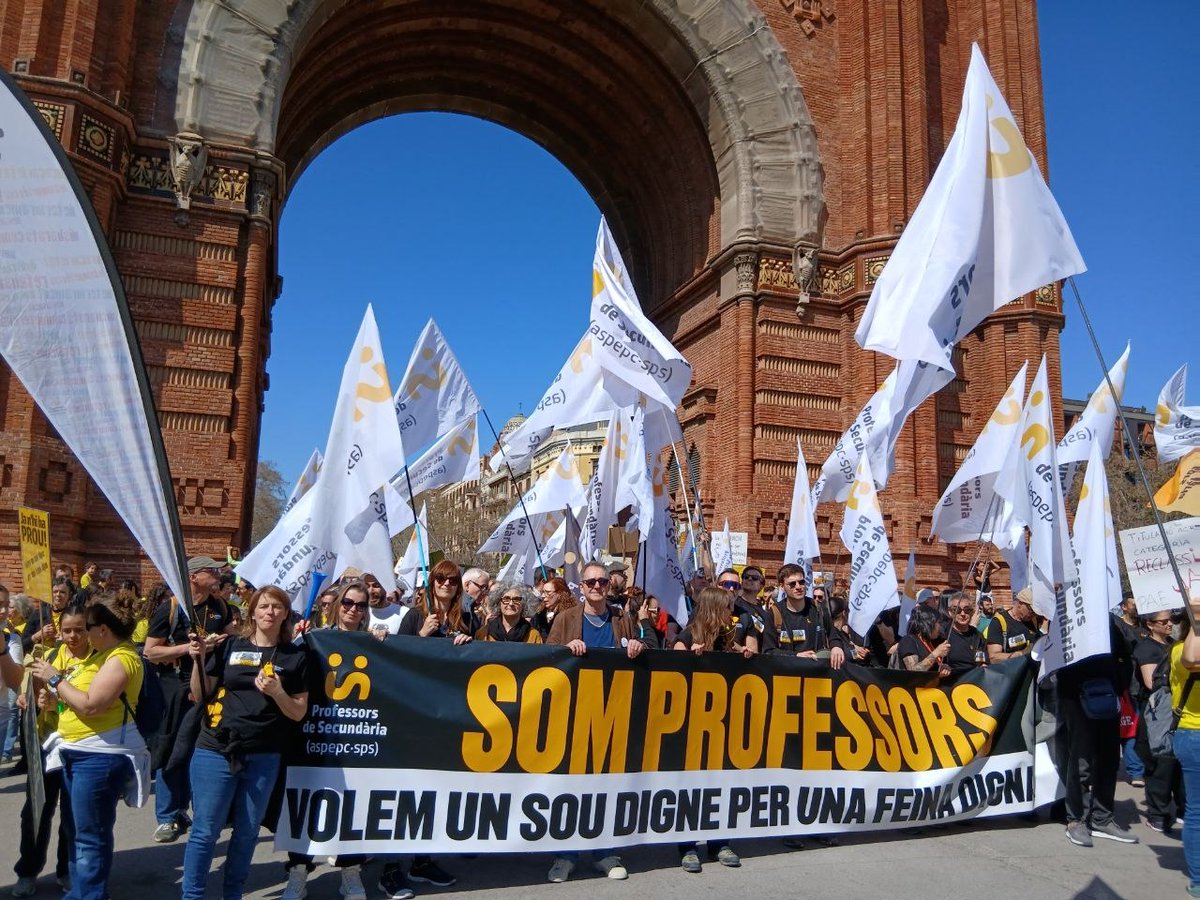 Professors de Secundària Lleida tweet media