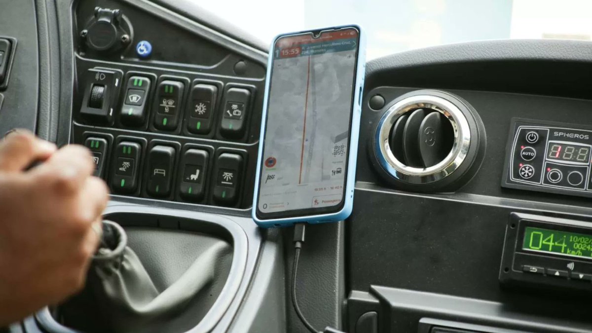 Marcopolo digitaliza transporte de funcionários com nova plataforma -  frotacia.com.br/marcopolo-tran…