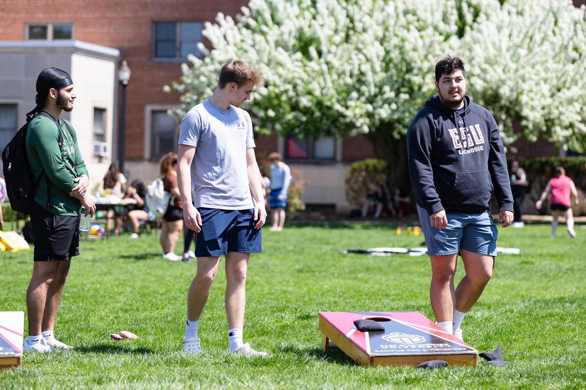 East Stroudsburg University tweet media