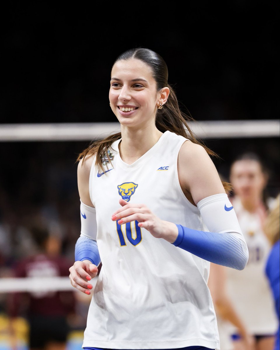 Pitt Volleyball tweet media