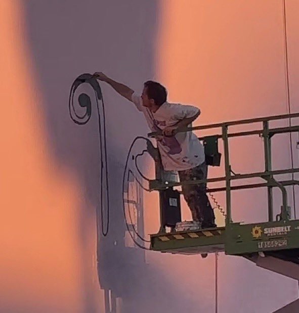 Liv’s Hub (Megs🩷) tweet media