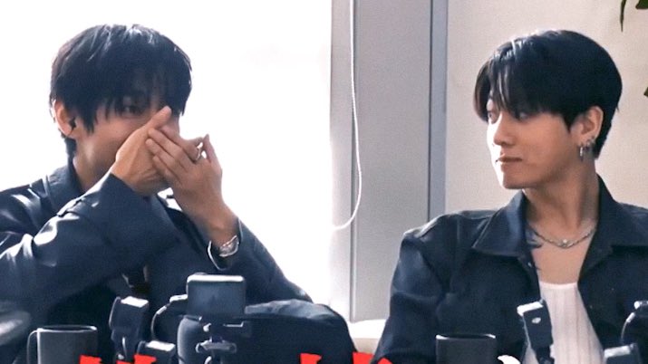 taekook𑁤 tweet media