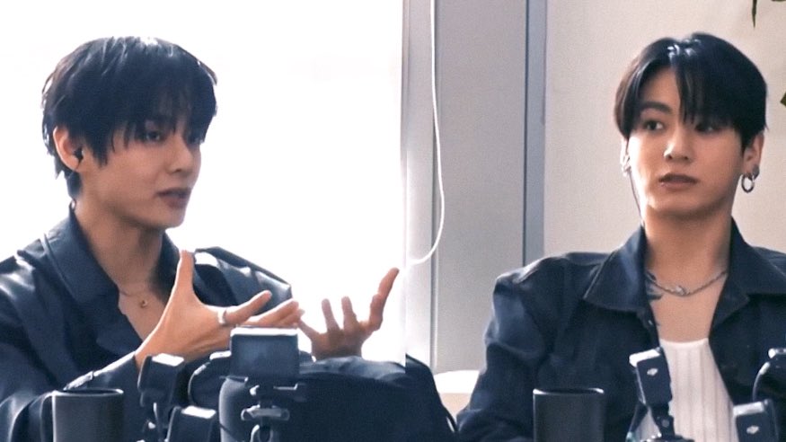 taekook𑁤 tweet media