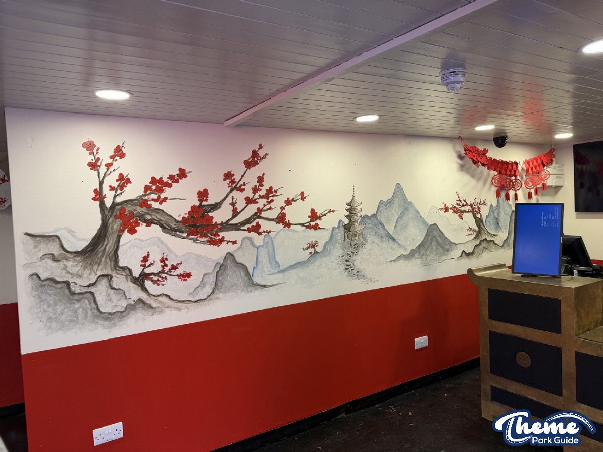 Theme Park Guide tweet media