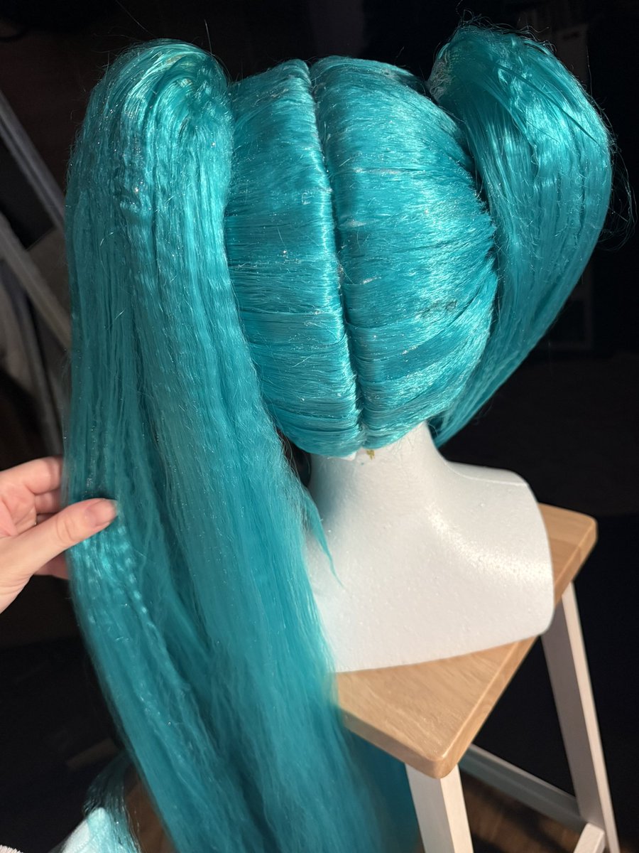 Pinky ☾ tweet media