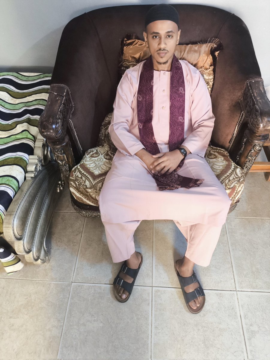 سَـامّو ☭ tweet media