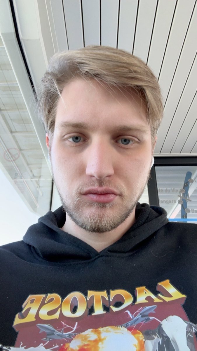 Mika 🇦🇱🇫🇮🇱🇻 tweet media