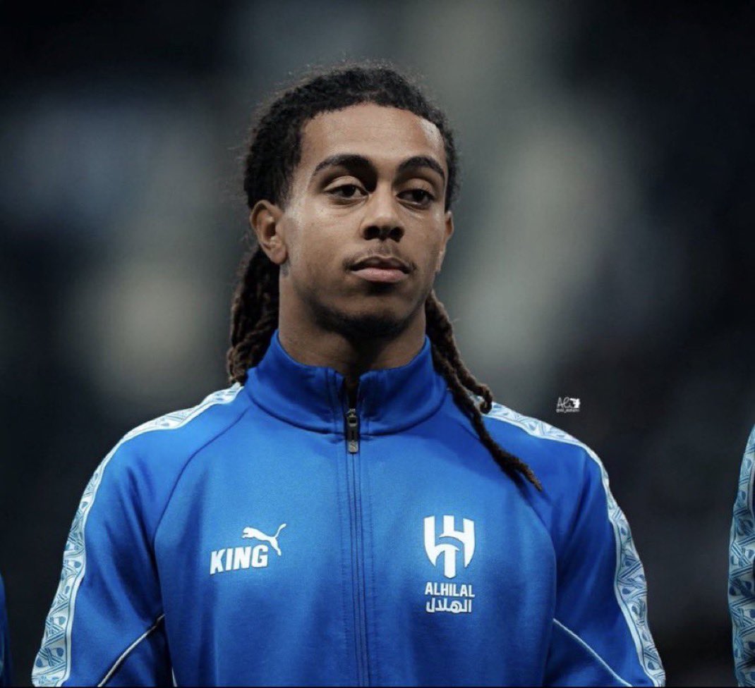 سـيرجي tweet media