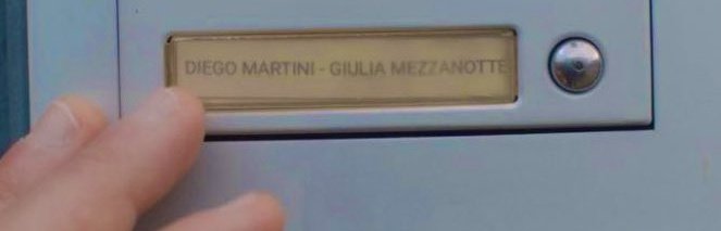 Possono due nomi su un citofono farti piangere? 😭 
#donmatteo15