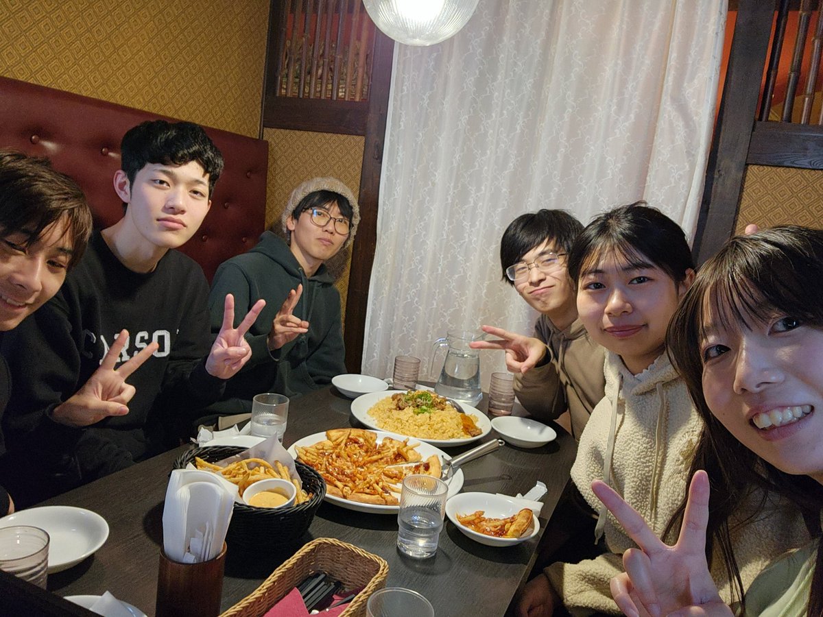 BiwaTech's tweet photo. こんにちは！biwatech です！滋賀県立大学に合格した皆さん、おめでとうございます🎉
さて、大学生と言えば、部活！サークル活動ですね！せっかく滋賀県にくるのですから、琵琶湖を感じられる活動をしてみませんか？
私たちは、鳥人間コンテスト出場に向けて頑張る部活です✈️見学お待ちしております！ https://t.co/5pRe2GUaMC