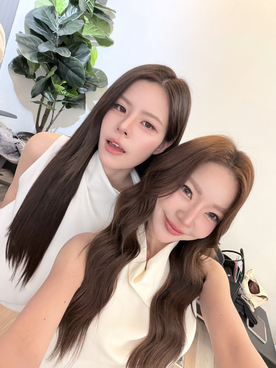 ญดา tweet media