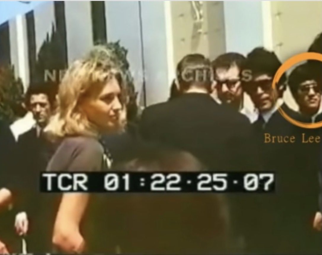 ドラゴンなお店 今井商店 tweet media