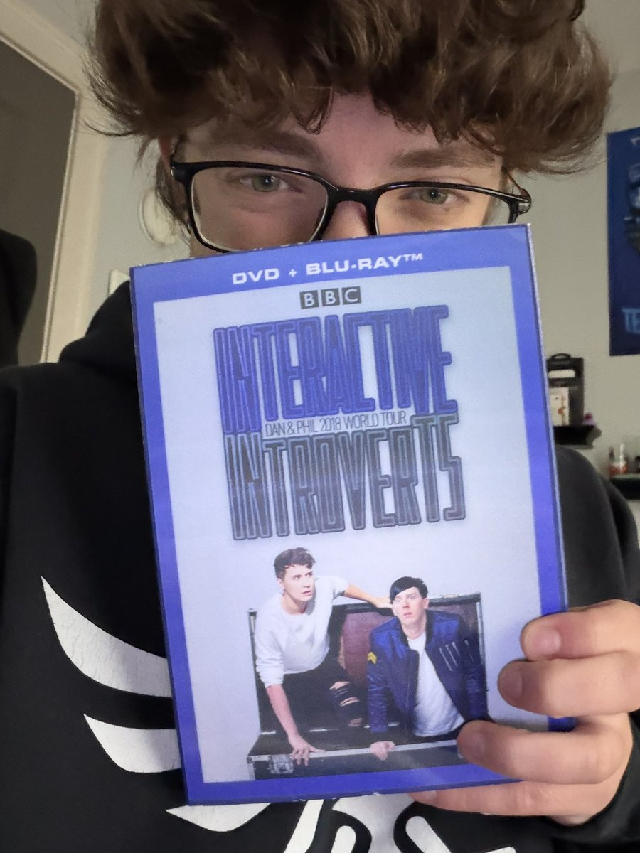 charlieee💫 tweet media