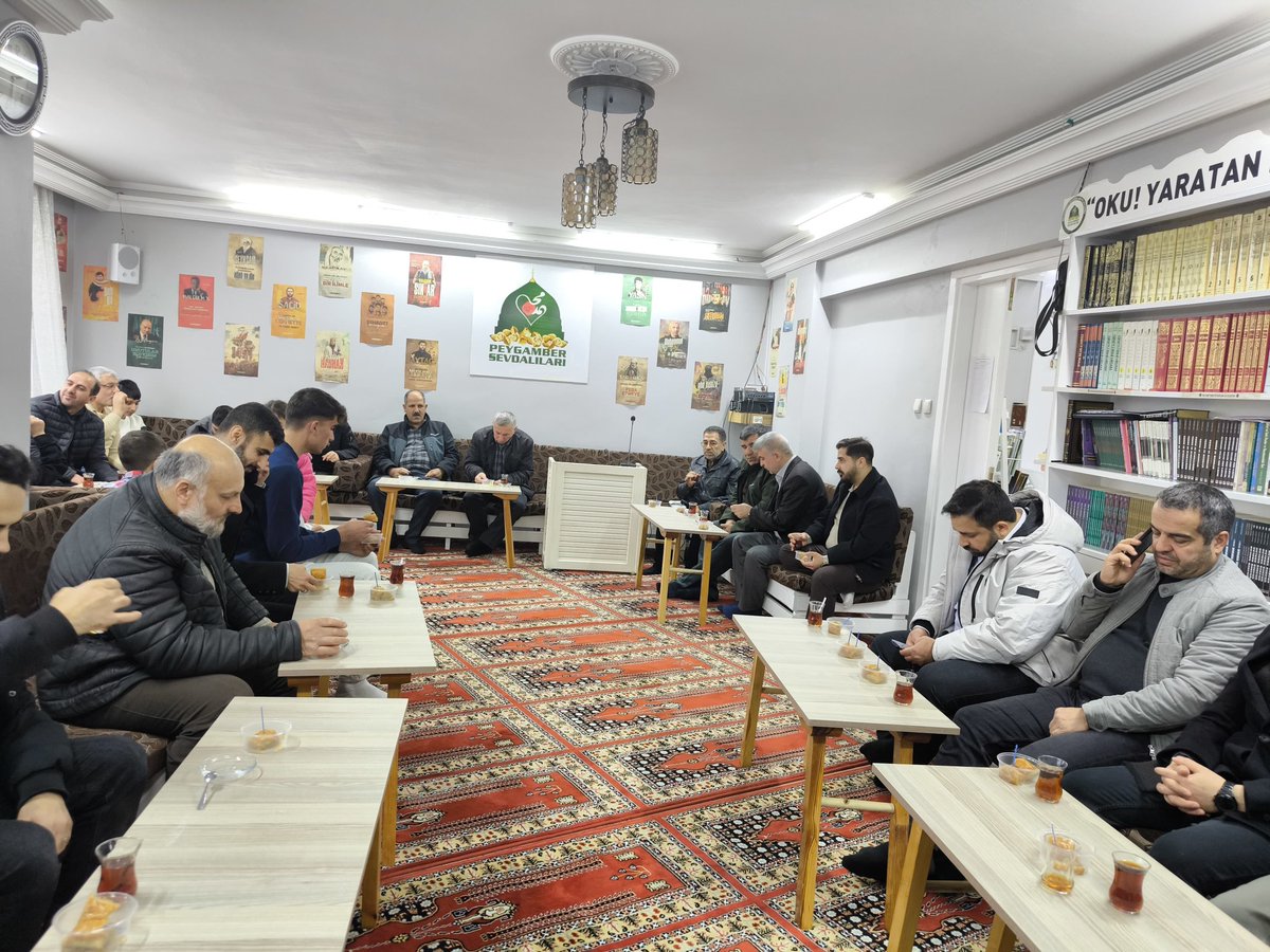 İl Başkanımız Ali Çiftçioğlu, Peygamber Sevdalıları Kocaeli Derneği’nin düzenlediği bayramlaşma programına katıldı.

Başta Gazze olmak üzere tüm mazlum coğrafyalarda barışın, huzurun ve kardeşliğin hâkim olmasını diliyor; bayramın tüm insanlığa umut getirmesini temenni ediyoruz.