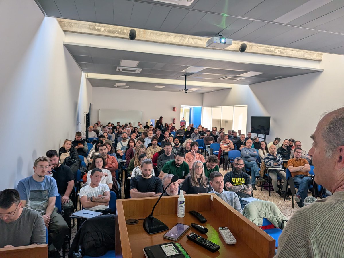 Associació APEVC tweet media