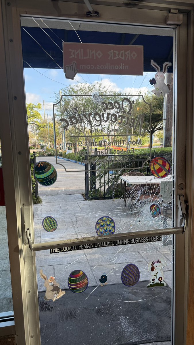 Niko Niko's tweet media