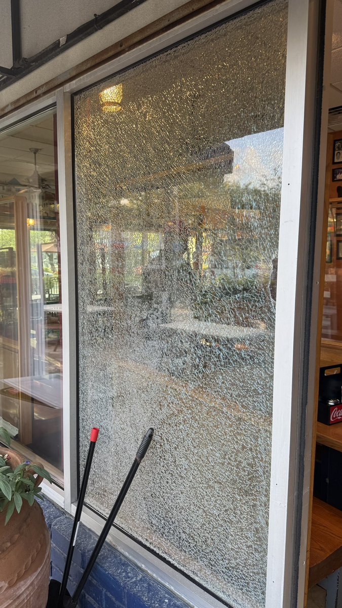 Niko Niko's tweet media